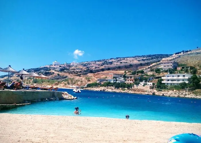 Pink Saranda