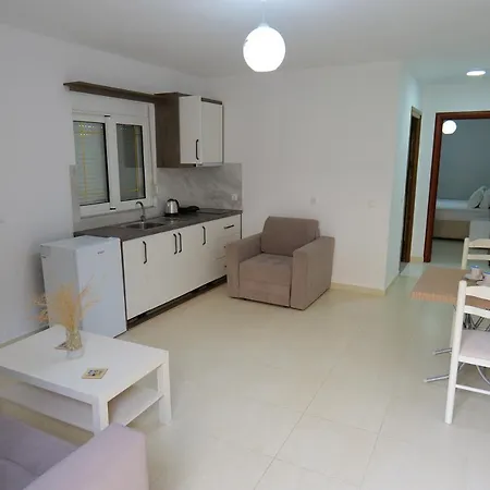 Pink Apartamento Sarandë