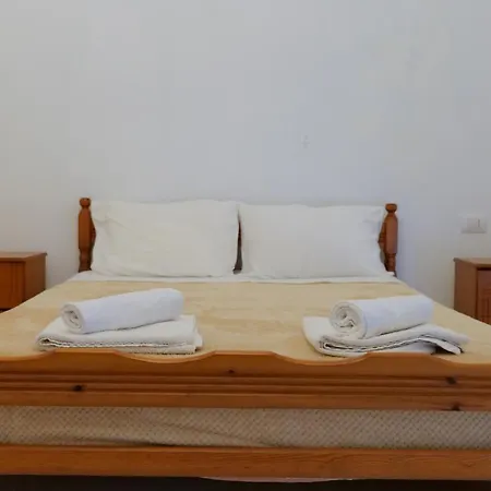 Pink Apartment Sarandë