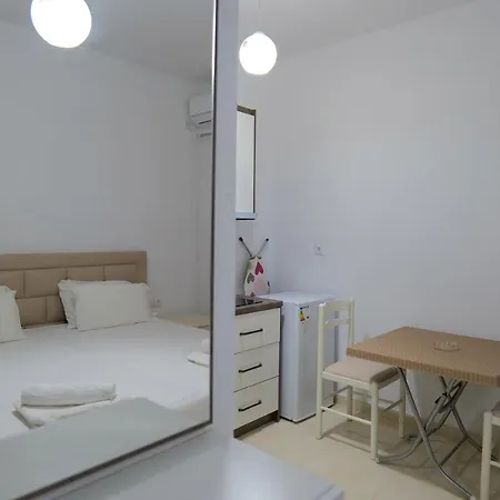 Apartment Pink Sarande