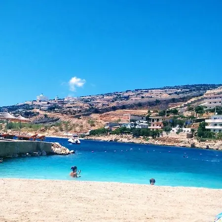 Pink Saranda