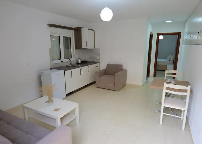 Pink Apartment Sarandë