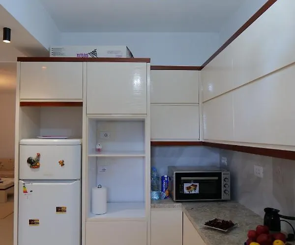 Pink Apartment Sarandë